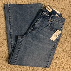 BRAND NEW pacsun flare jeans (SIZE:23)